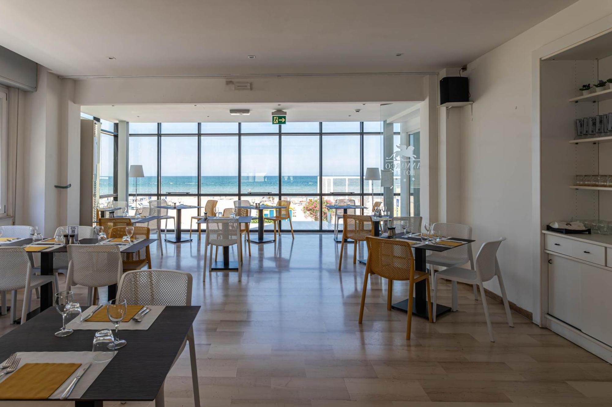Hotel San Marco Marotta Exteriér fotografie