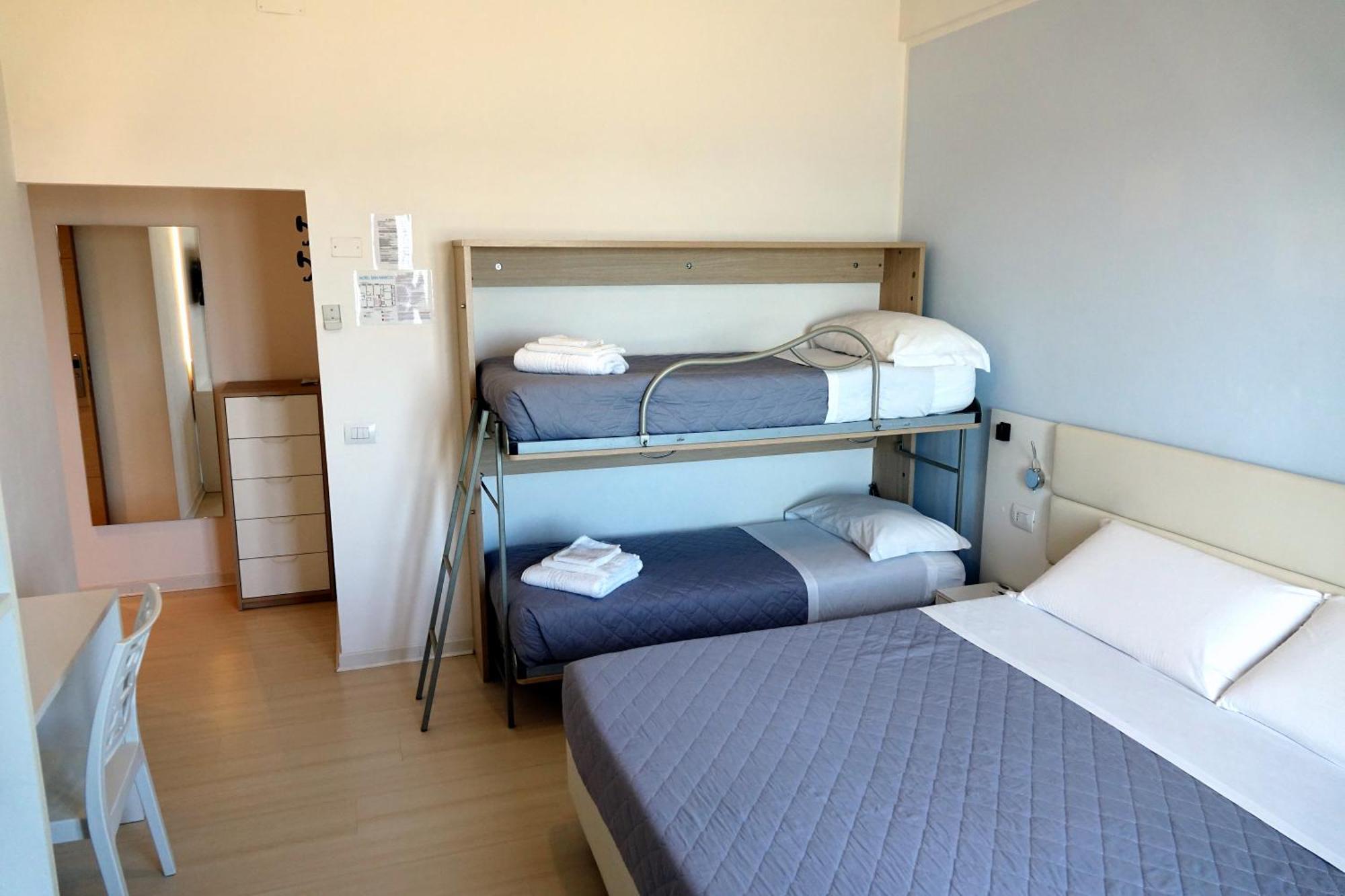 Hotel San Marco Marotta Exteriér fotografie